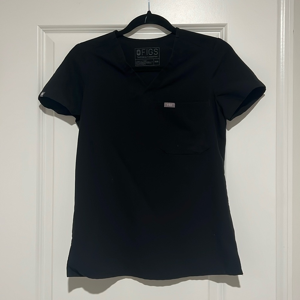 Figs One Pocket Scrub Top